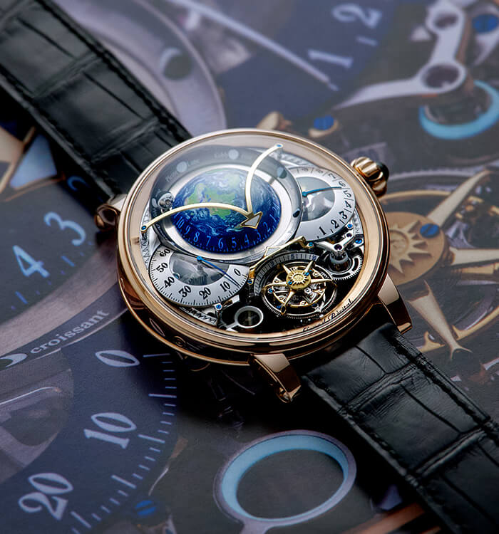 bovet-dimier-recital22-grandrecital-blue-lifestyle-red-gold-detail-03