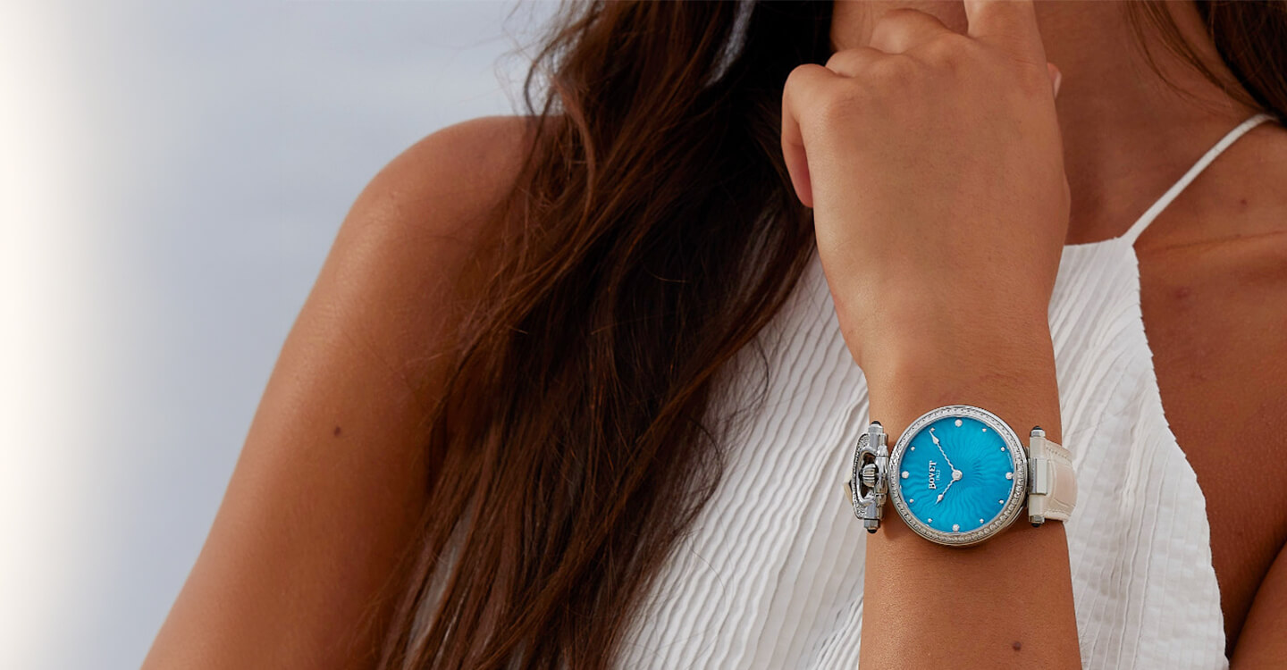 bovet-fleurier-missaudrey-lifestyle-turquoise-steel-slider-03